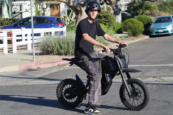 Gyroor GT54Pro electric dirt bike 62-mile long-range specification graphic